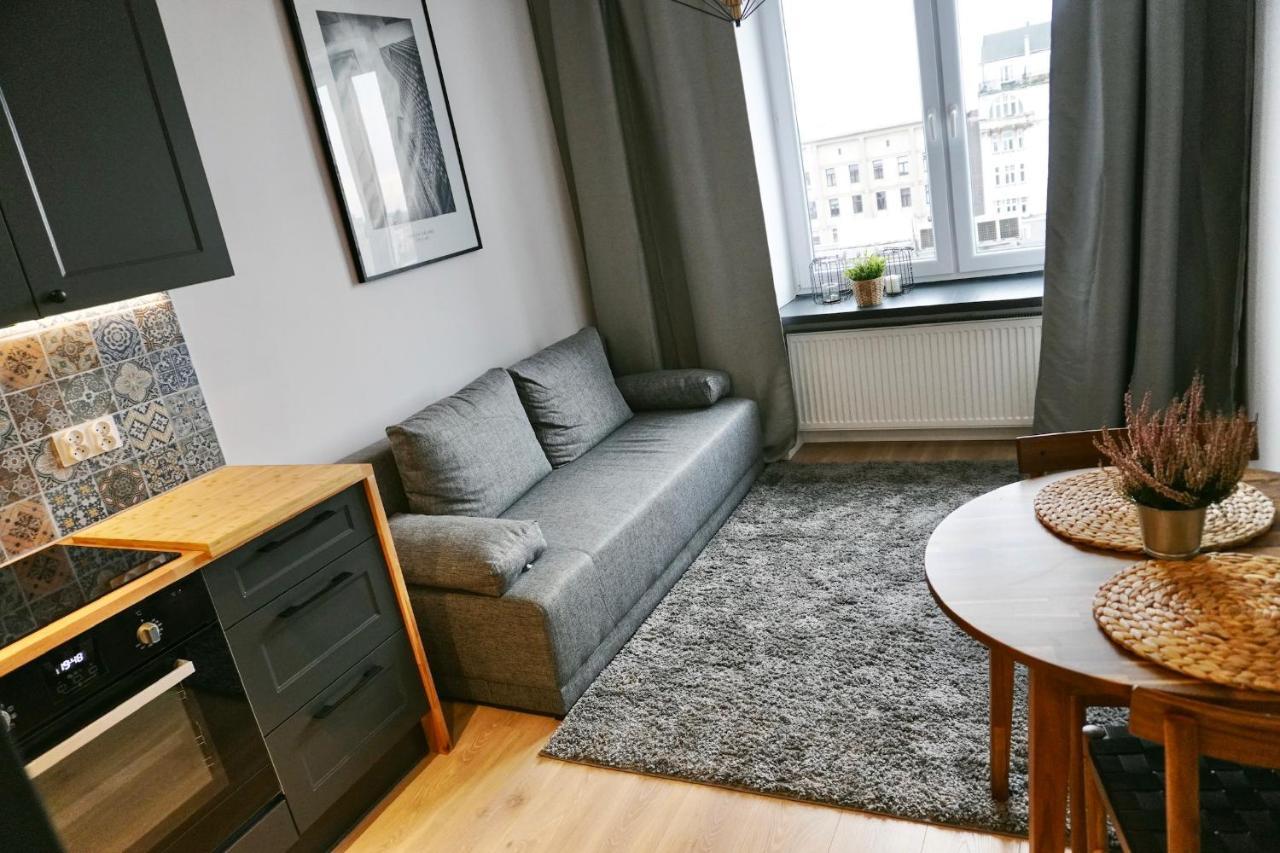 Cozy Apartment In Centrum Downtown Srodmiescie Zelazna Zelazna Jerozolimskie Palace Of Culture And Science! Wifi, Netflix, Hbo, Smarttv 55Cal Varsovia Exterior foto